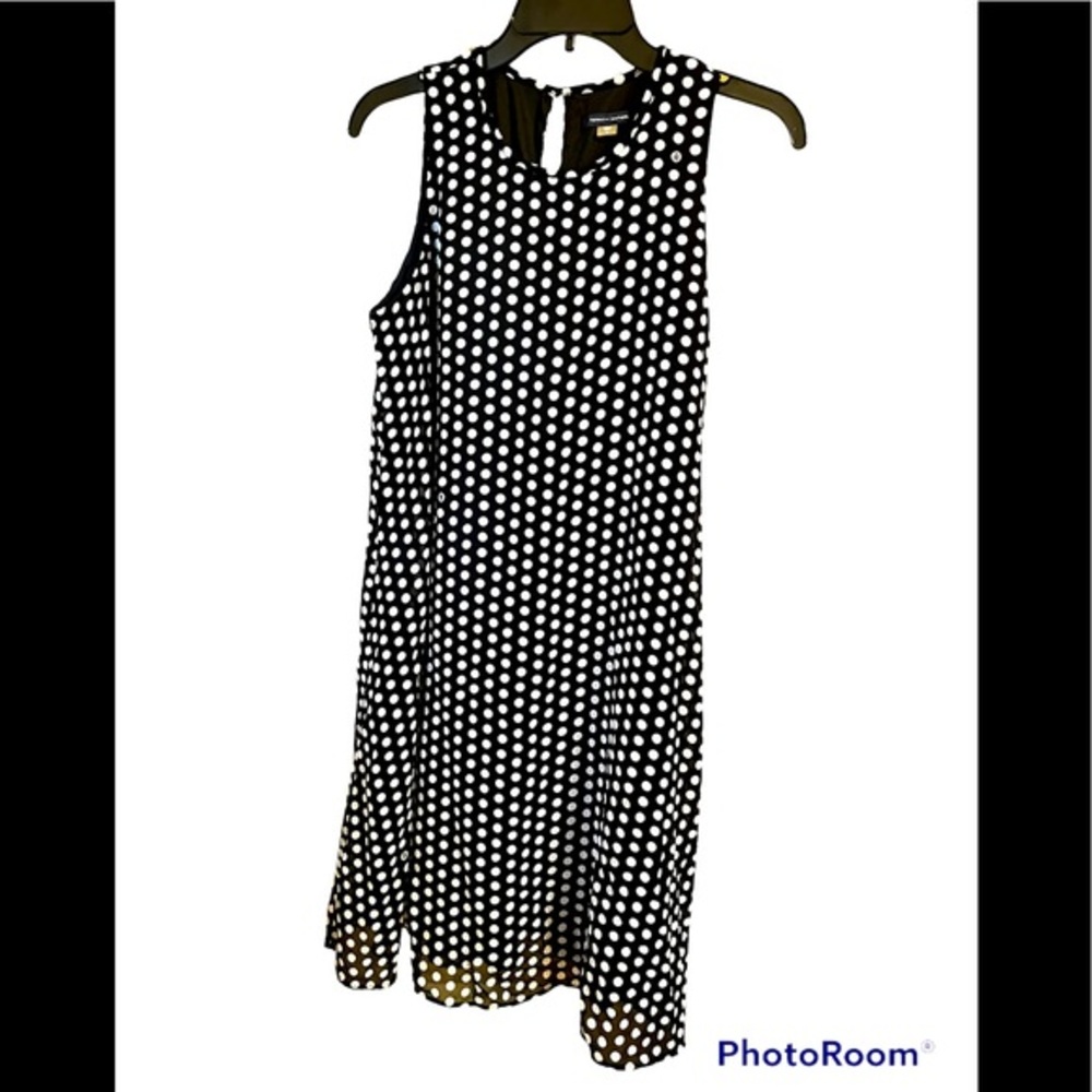 Tommy Hilfiger Trapeze Dress Black & White Polka Dot Keyhole Back - GUC sz 8